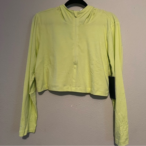 90 Degree by Reflex hooded cropped yellow workout top - Picture 1 of 3